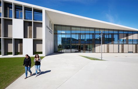 哥本哈根 Herningsholm 职业学校 / C.F. Møller Architects