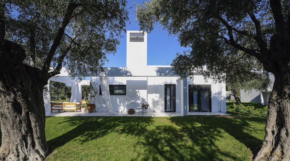 Olion Villa AA By Ark4lAbOfArchitecture