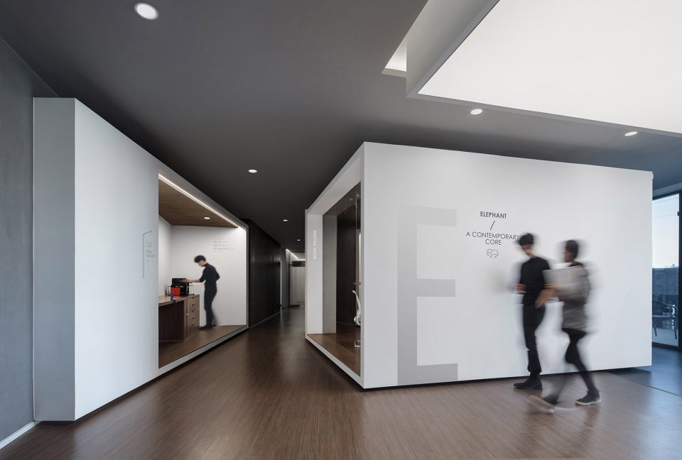 Space Design of Elephant Parade Office by CUN Design