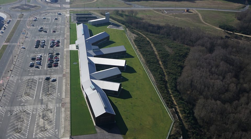 New Building For Norvento By Francisco Mangado