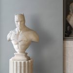 超级英雄雕像 / Léo Caillard