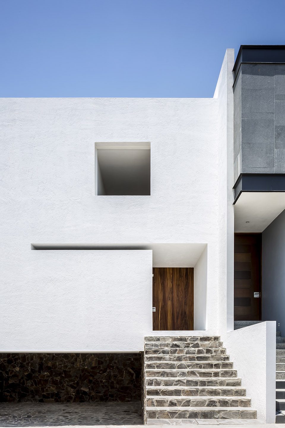 The Cave By Abraham Cota Paredes Arquitectos