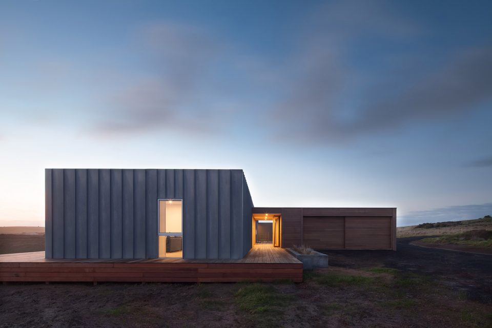 Project Phillip Island By Modscape