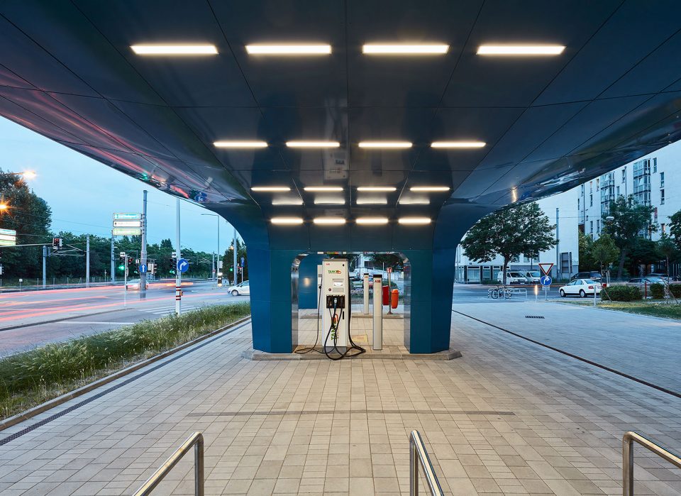 Tower of Power Charging Station by gobl architektur