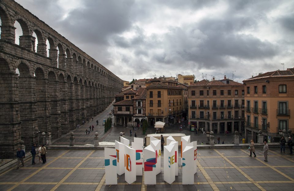 Lyrical Labyrinths By Boa Mistura