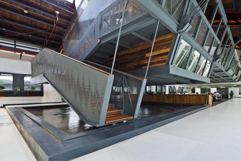 Transformation of industrial building 8 in Shanghai By DUTStudio