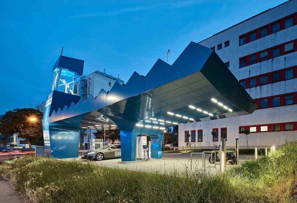 Tower of Power Charging Station by gobl architektur