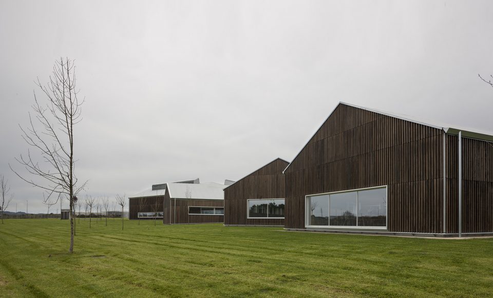 New Building For Norvento By Francisco Mangado