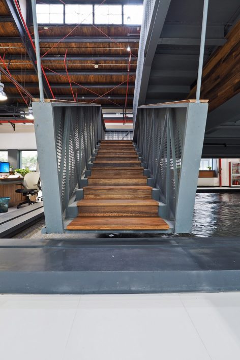 Transformation of industrial building 8 in Shanghai By DUTStudio