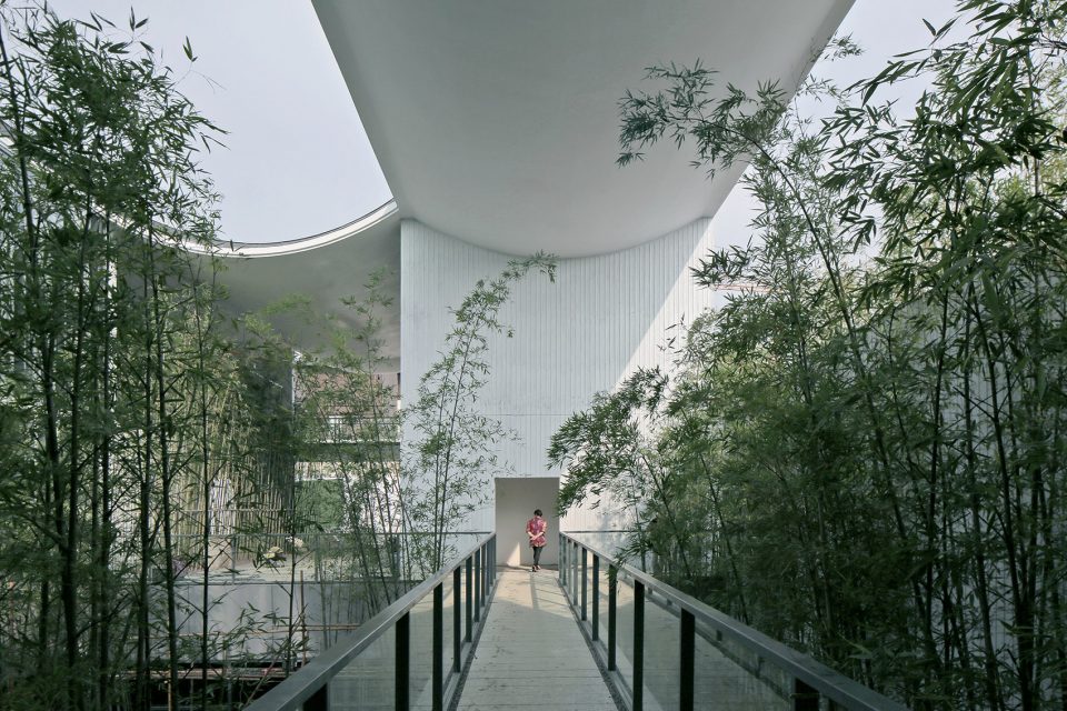 Dongyuan Qianxun community center by Scenic Architecture Office