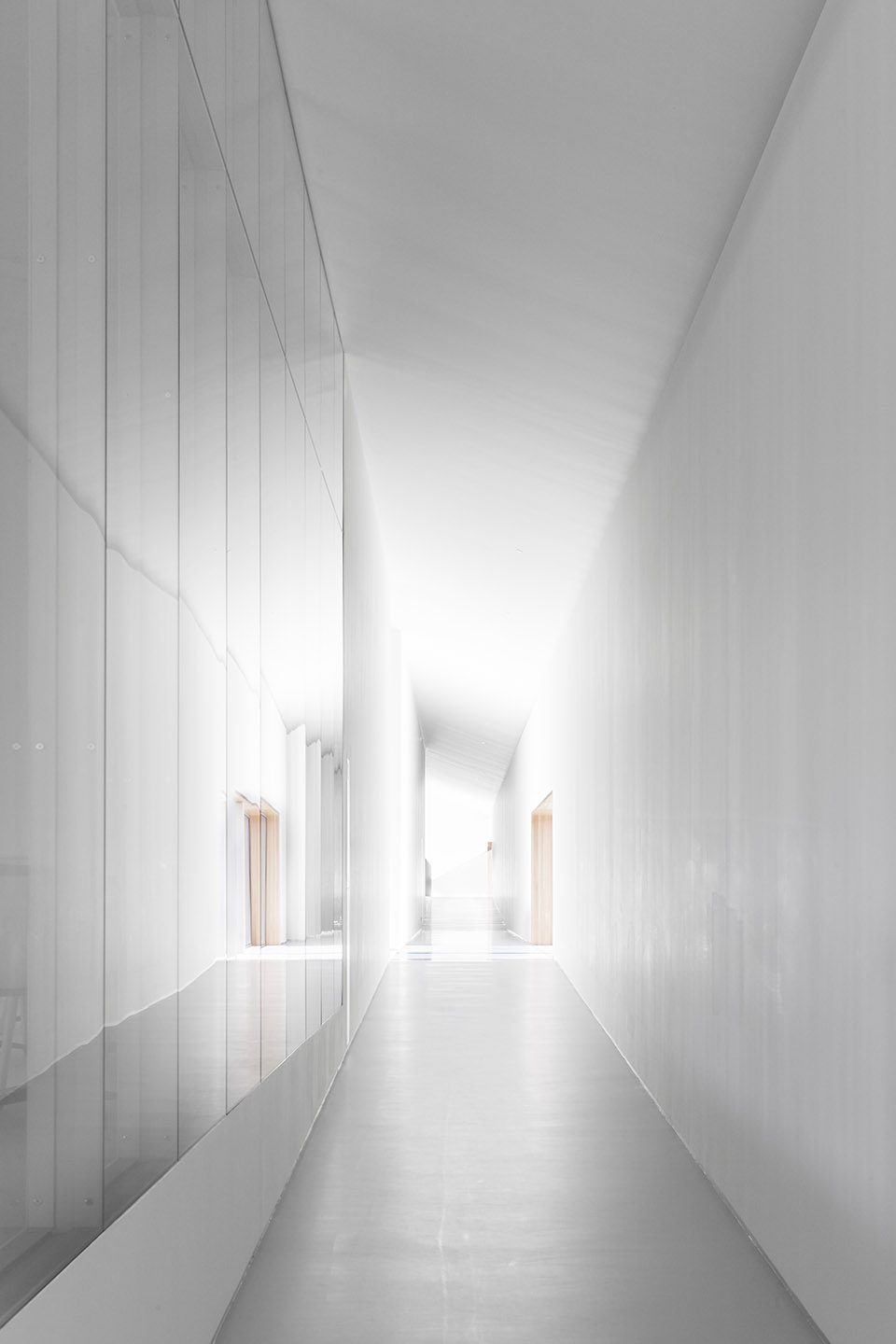 New Building For Norvento By Francisco Mangado