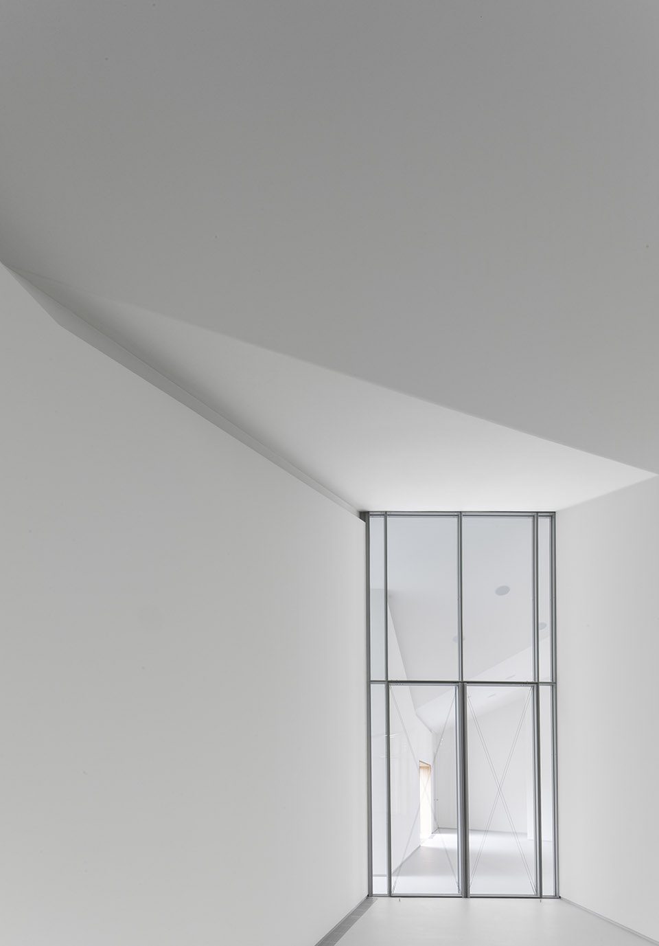 New Building For Norvento By Francisco Mangado