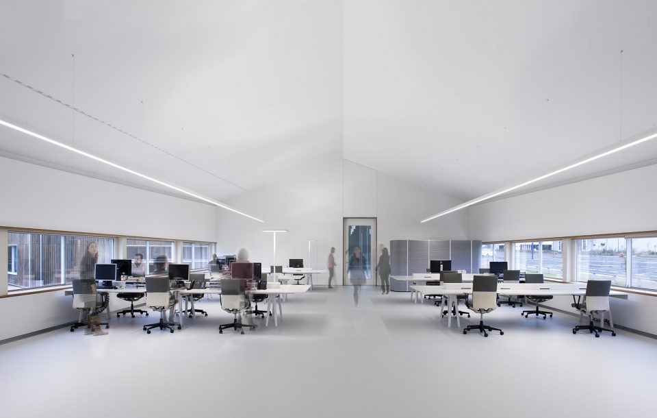 New Building For Norvento By Francisco Mangado