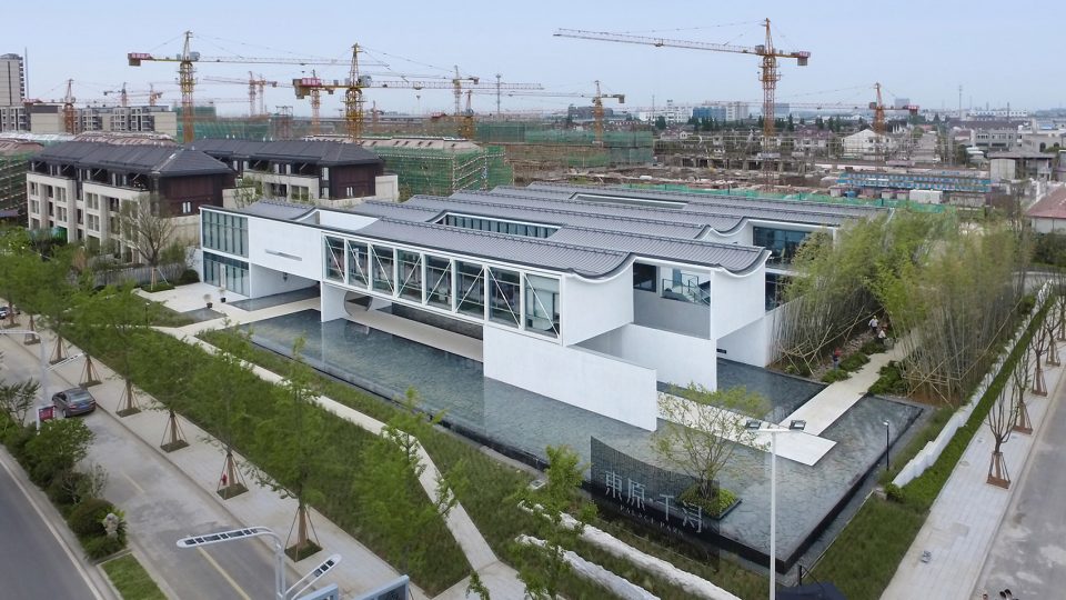 Dongyuan Qianxun community center by Scenic Architecture Office