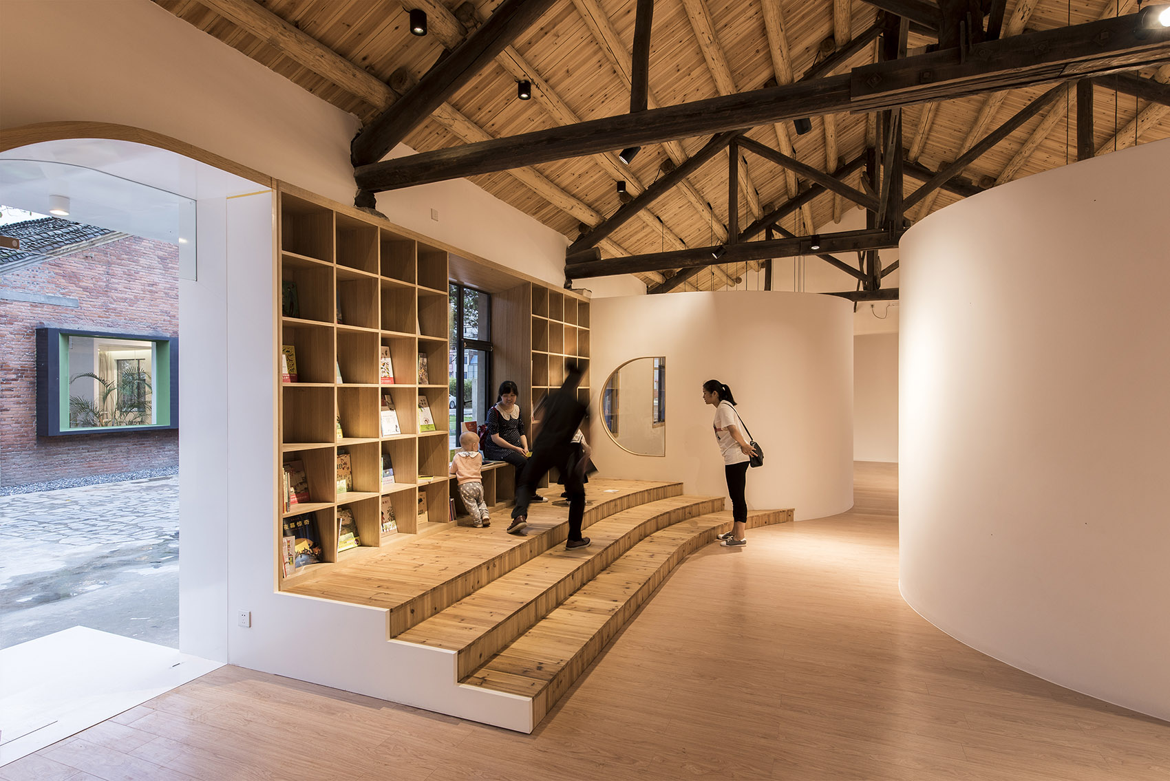 "小城故事":两座旧厂房的新生,贵州 / 未来以北工作室 - 谷德设计网