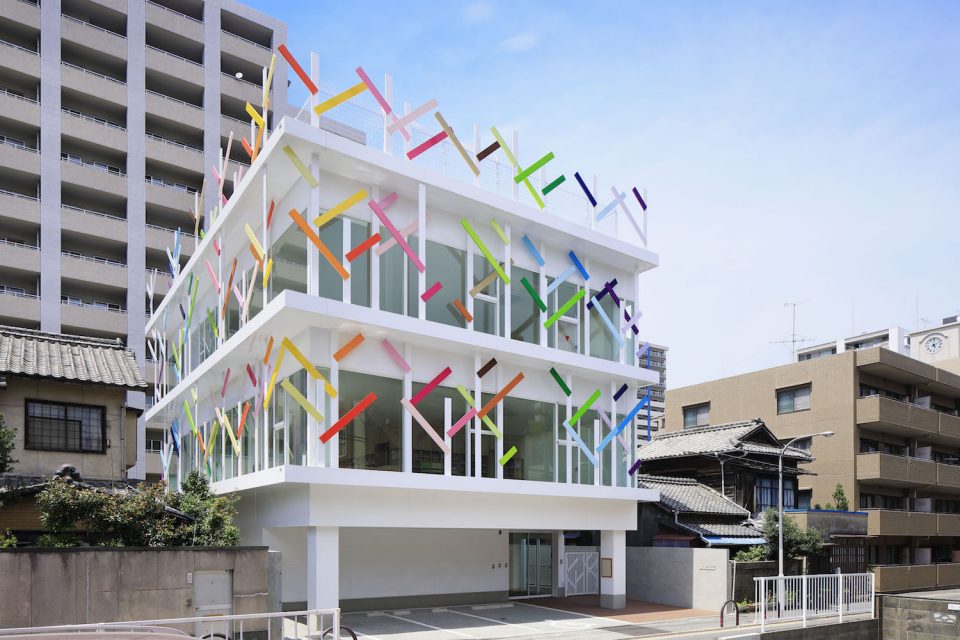 external creche ropponmatsu Emmeanuelle