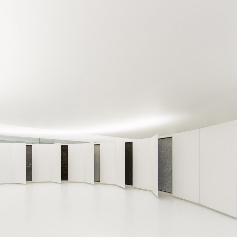 FRAN SILVESTRE ARQUITECTOS PETRA. THE STONE ATELIER 049