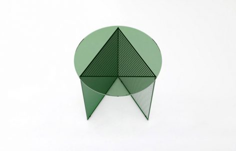 “三角”桌 / Arnaud Lapierre Design Studio