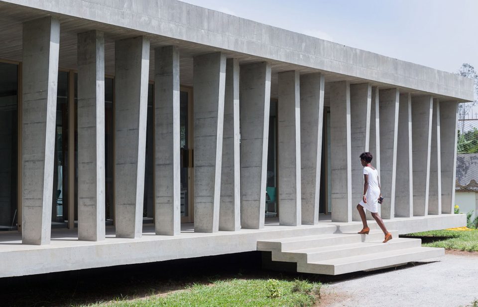 瑞士驻科特迪瓦大使馆，阿比让 / LOCALARCHITECTURE