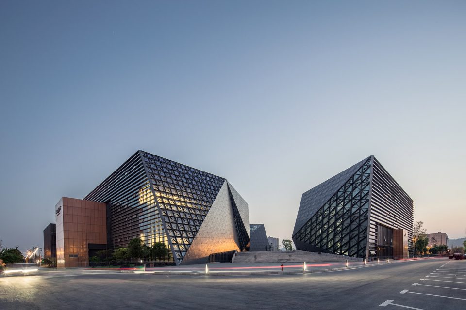 Bishan Cultural and Art Center By Tanghua Architect Associates