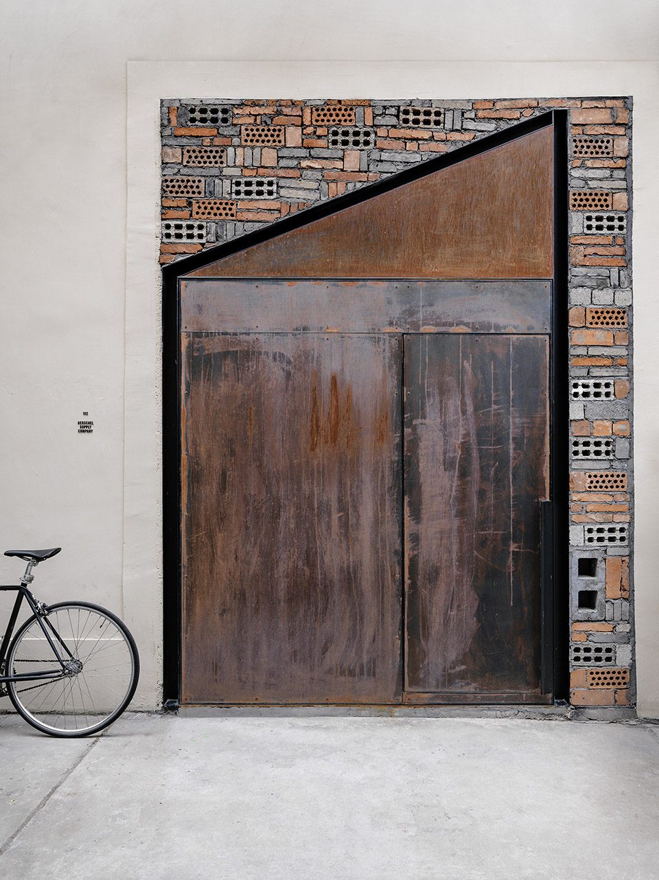 Line House By Linehouse