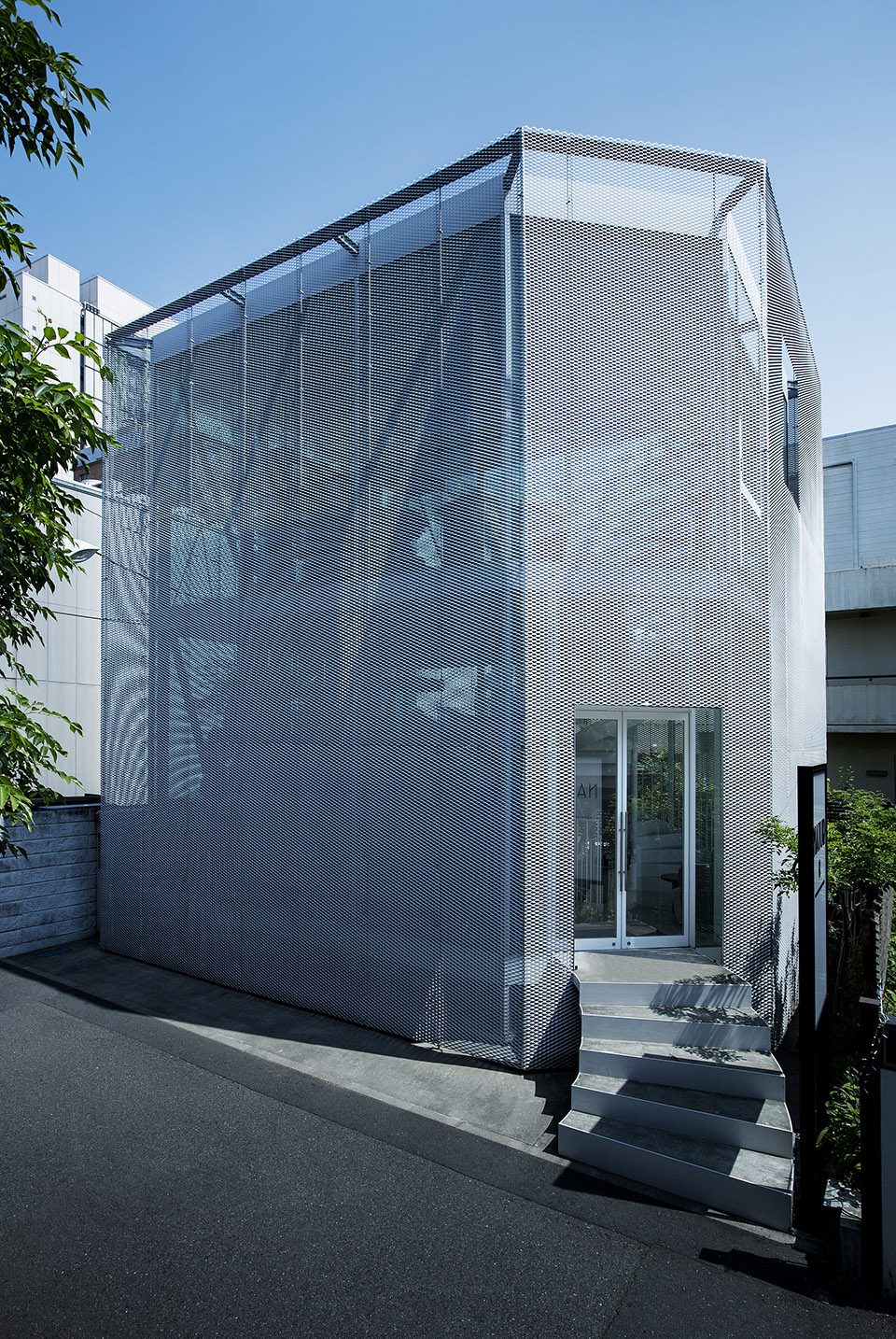 Natur Nicolai Bergmanns Tokyo Store By OEO Studio