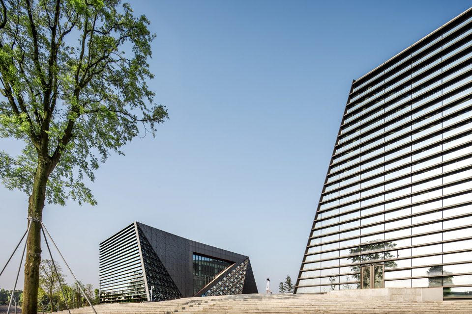 Bishan Cultural and Art Center By Tanghua Architect Associates