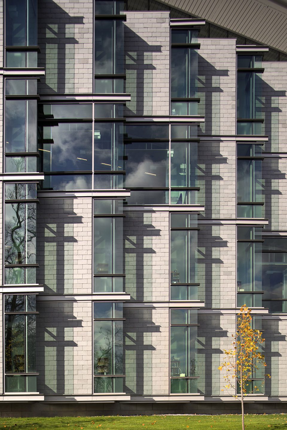 Sawyer Library by Bohlin Cywinski Jackson
