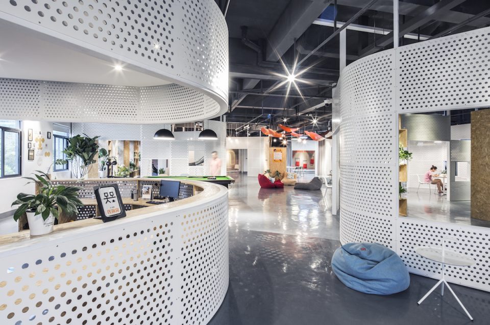 Public Area of Port Apartment in Fuzhou By MAT Office