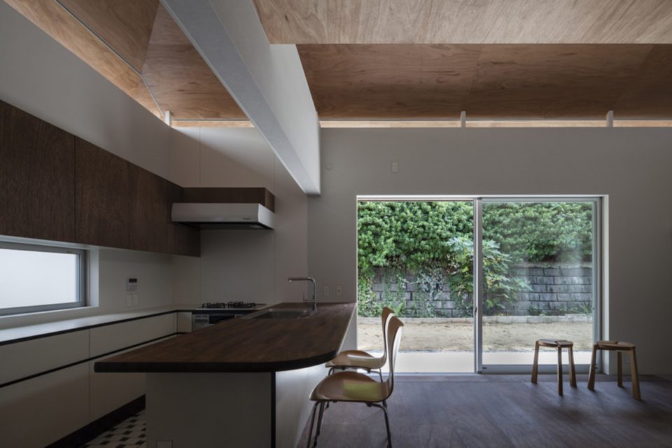 House in Hoshigaoka by Shogo ARATANI Architect Associates