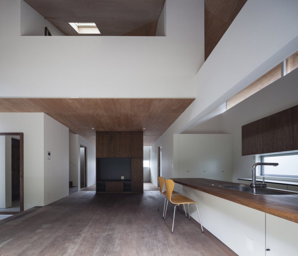 House in Hoshigaoka by Shogo ARATANI Architect Associates