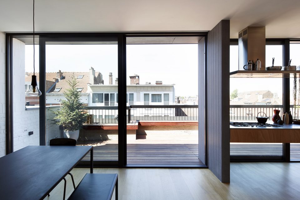 Lincoln Roof Extension in Brussels By Notan Office 1