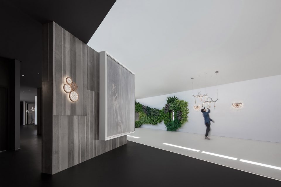Portugal SERIP Lighting Exhibition Hall By CUN Design
