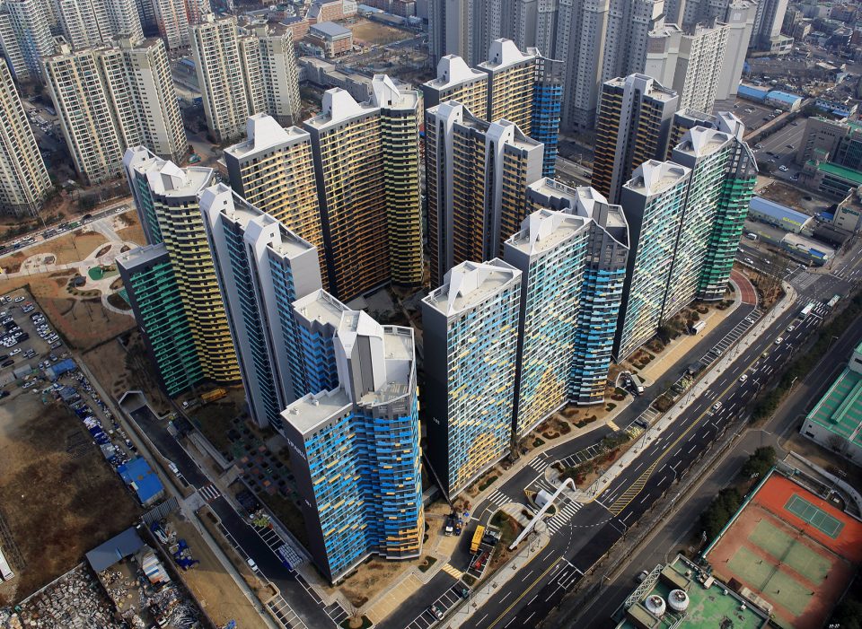 Daegu Wolbae IPARK by UNStudio
