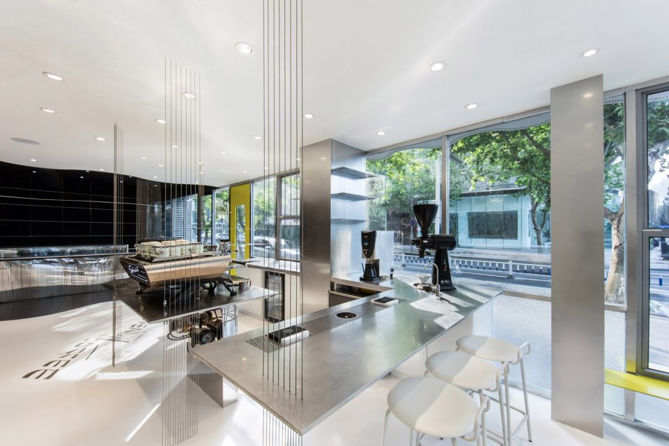 Seven Coffee By dongqi Architects