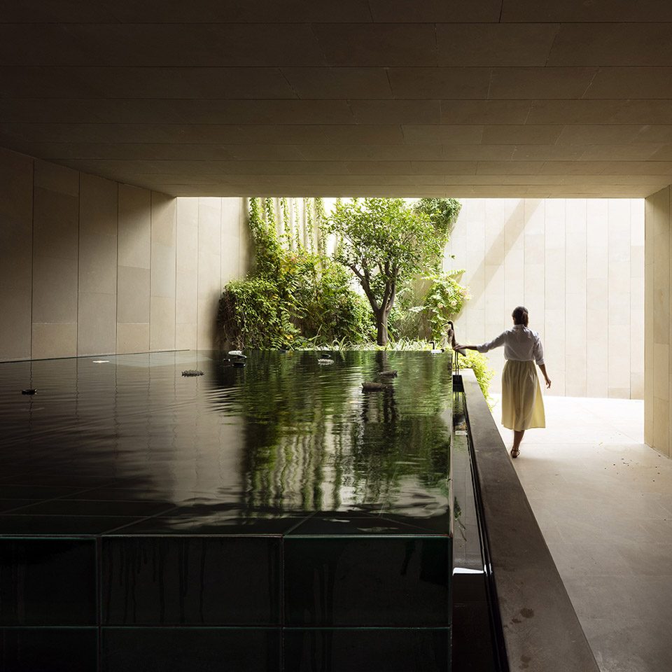 Three Gardens House By AGi architects