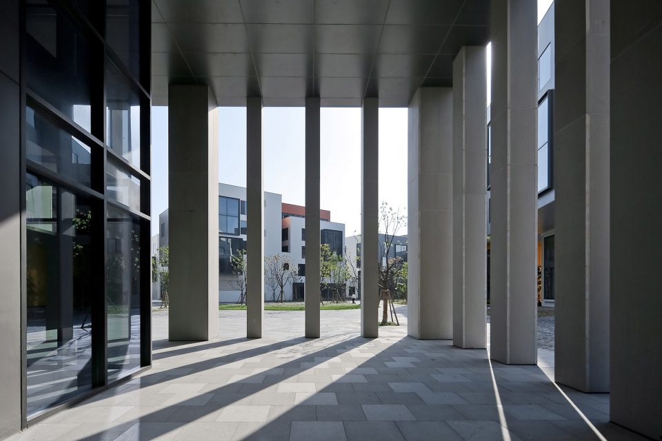 ZhangJiang China Fortune Wisdom Mark By Atelier Liu Yuyang Architects ATELIER ARCHMIXING