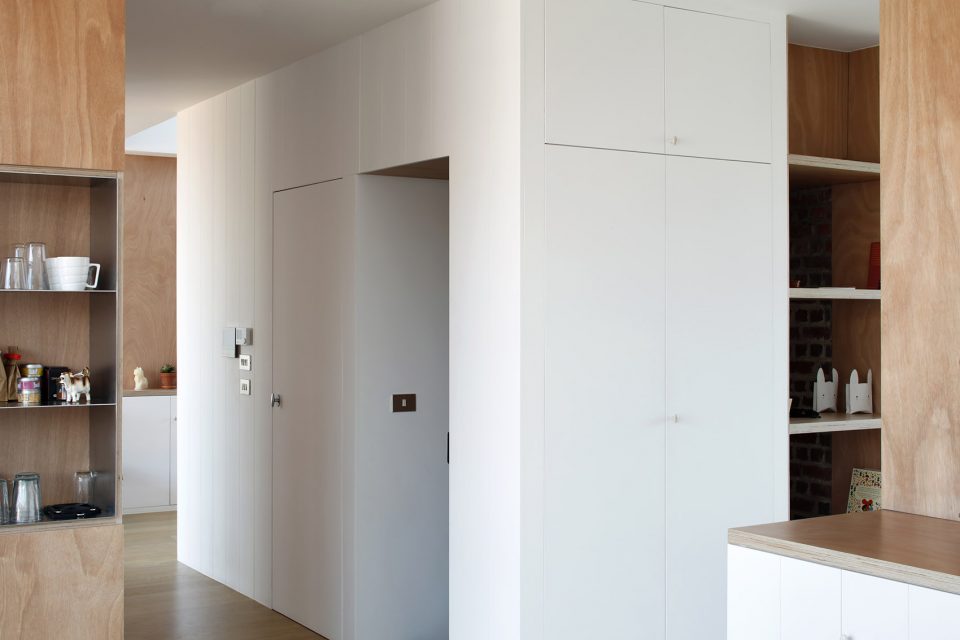 Lincoln Roof Extension in Brussels By Notan Office 1