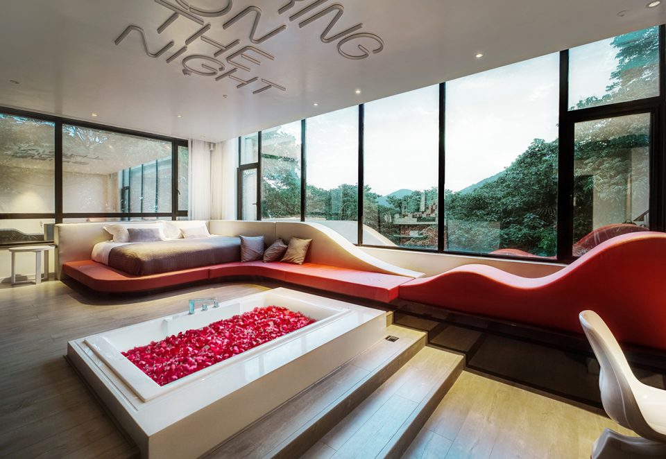 Mylines Hotel By LYCS Architecture