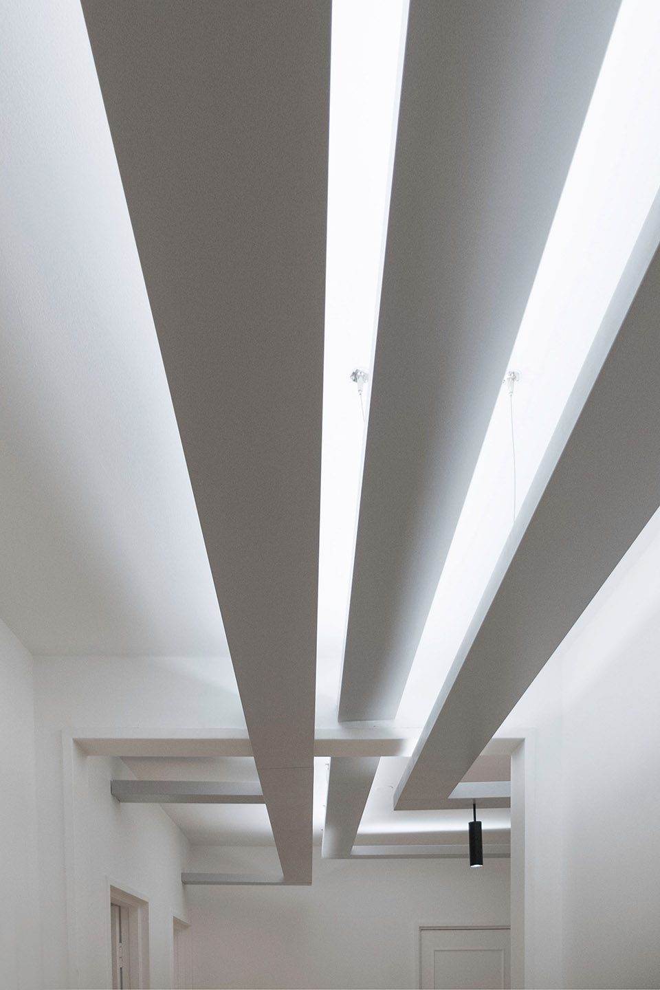 ICE ITA Office by MDDM STUDIO