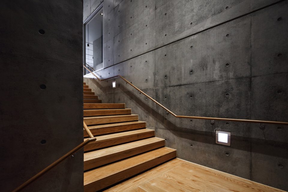 Kaohsiung American School Athletic Complex By MAYU architects