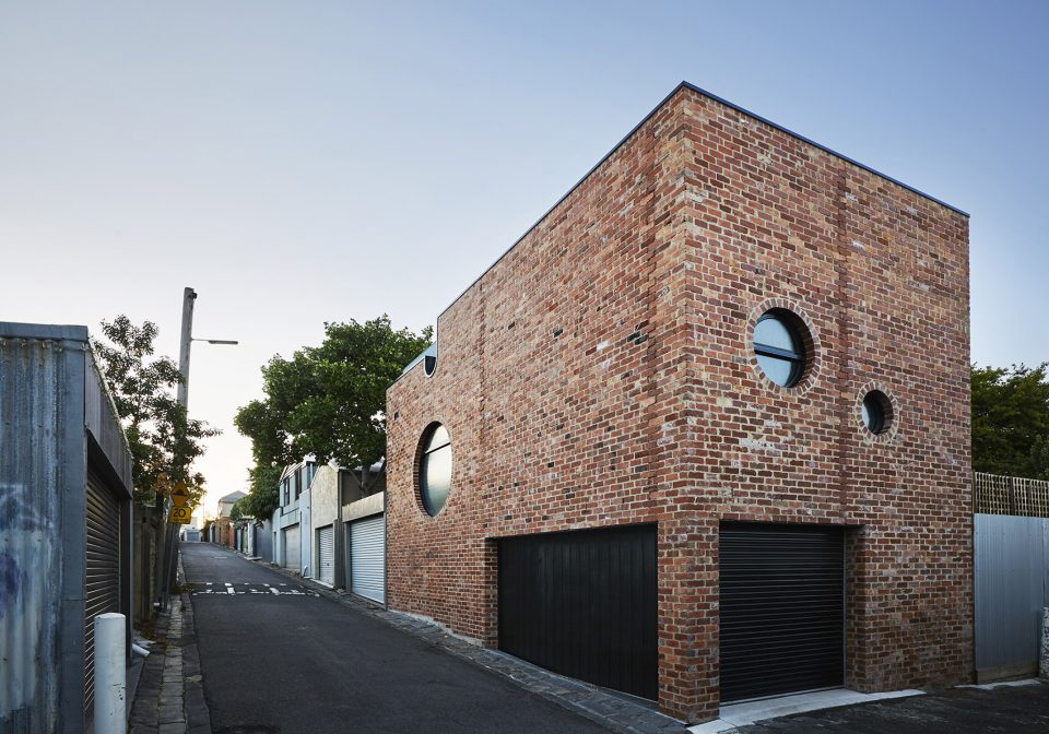 Brickface by Austin Maynard Architects