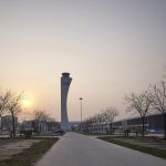 郑州新郑国际机场新塔台及附属建筑工程 / 王振军工作室