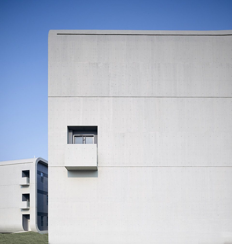 航管楼细部,detail of affiliated buildings ©杨超英 Yang Chaoying