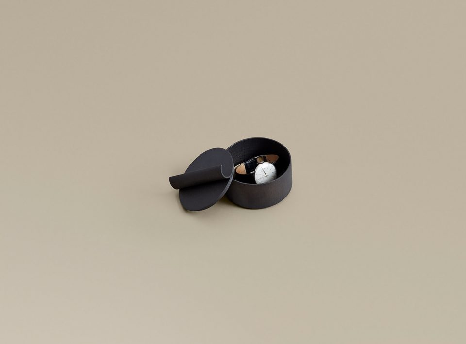 The ashtray By OTHR Philippe Malouin