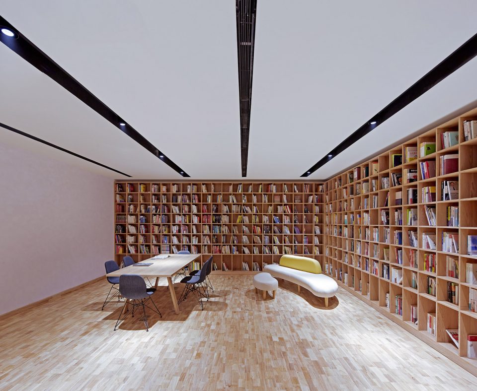 The Cube Taiyuan City of Lights by CLOU