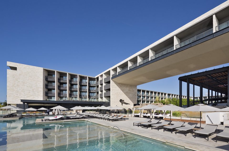 HOTEL HYATT PLAYA DEL CARMEN SMA PRINT PHOTO by Paul Rivera 01