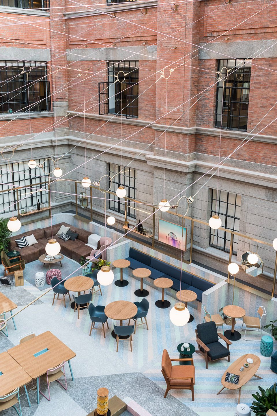 9. Linehouse WeWork Weihai Lu lo