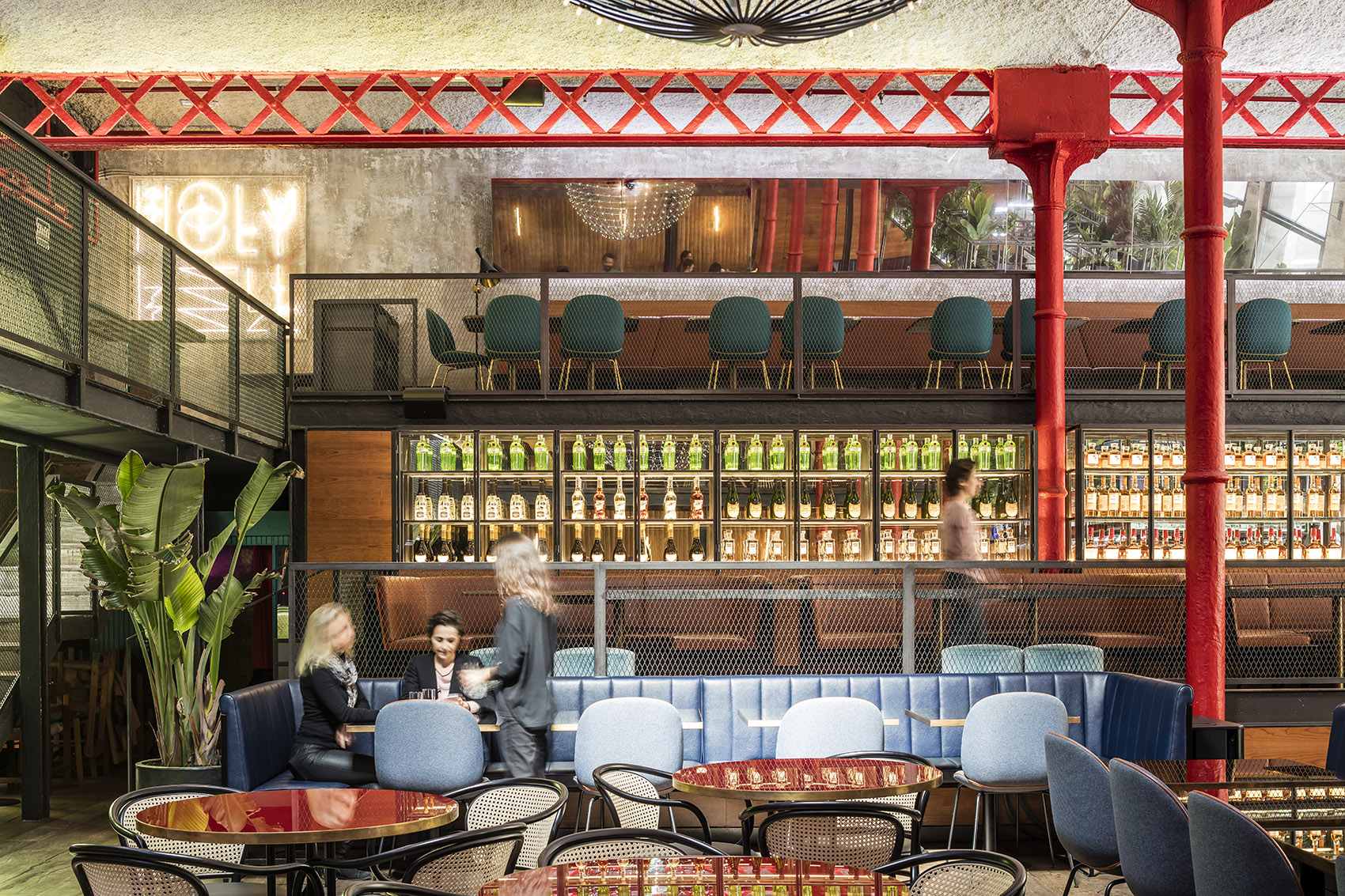 el-mama-la-papa-restaurant-and-cocktail-bar-barcelona-by-el-equipo