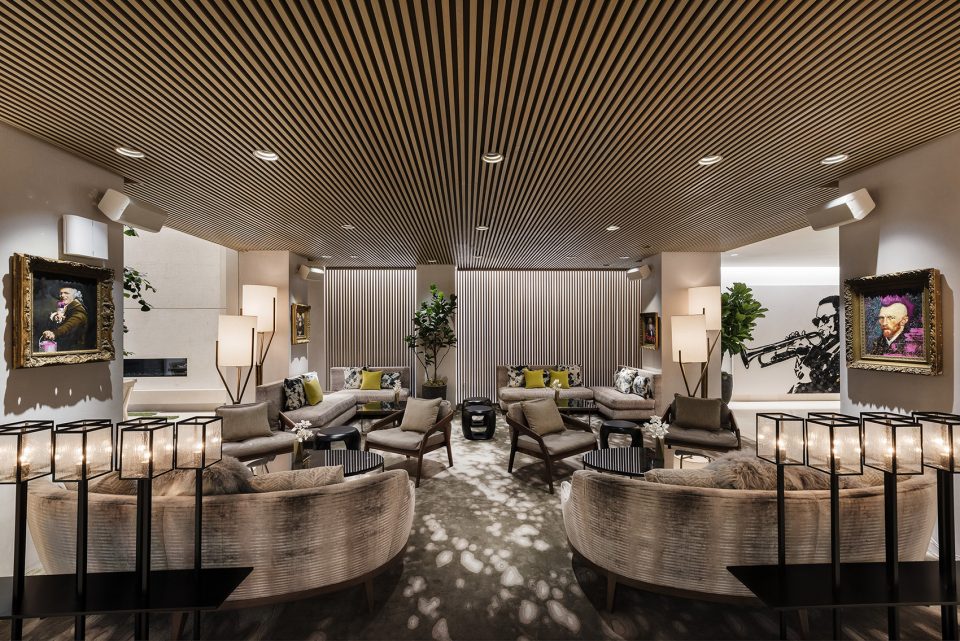 Dream Hotel Lobby 0759
